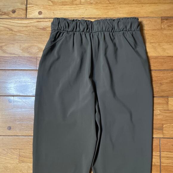 Lululemon Stretch High-Rise Jogger *Full Length - Picture 8 of 16
